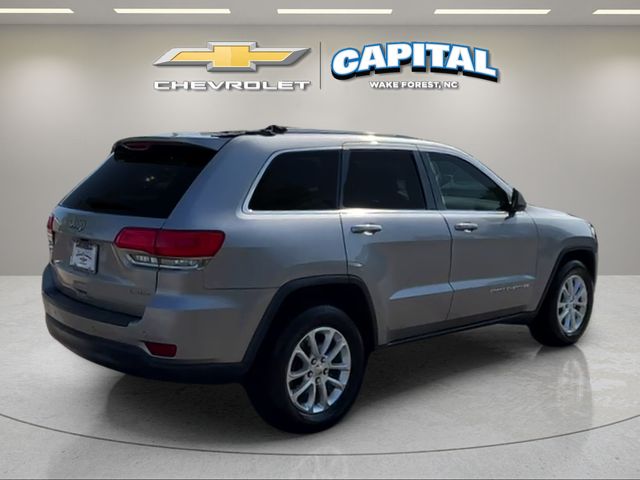 Used 2016 Silver Jeep Laredo image 5