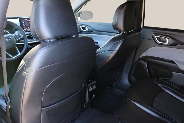 Used Car 2024 Jeep Compass  Latitude For Sale Under $25,000 In Austin, Texas