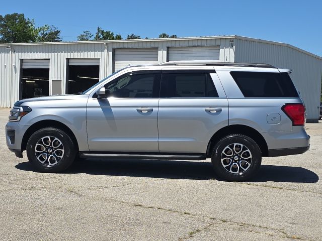 2024 Ford Expedition XLT:B02304