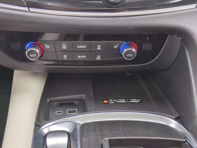 Used 2024 White Buick Essence image 24