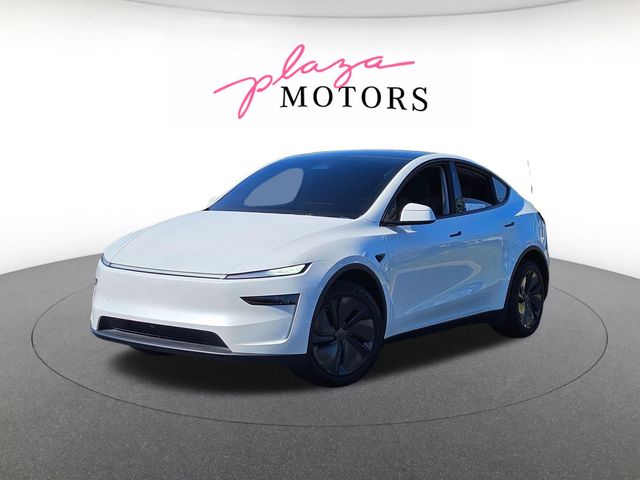 Pearl White Multi-Coat 2026 Tesla Model Y Long Range RWD SUV / Crossover Rear-Wheel Drive 1-Speed Automatic