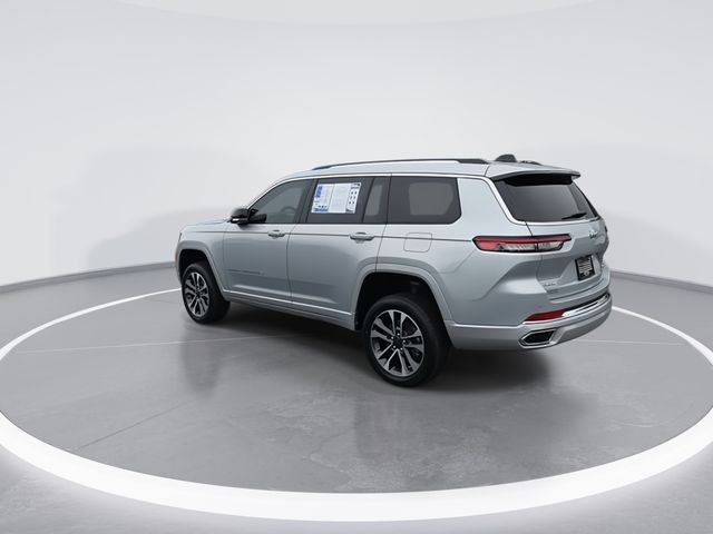 Used 2024 Silver Jeep Overland image 6