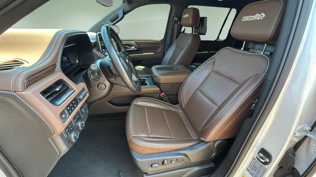 Used 2024 Beige Chevrolet High Country image 18