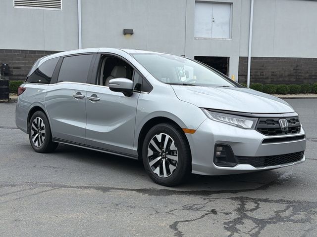 Used 2025  Honda EX-L image 15