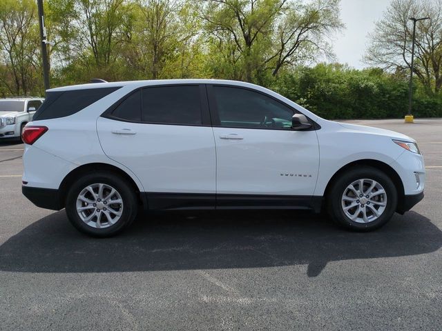 2021 Chevrolet Equinox LS photo
