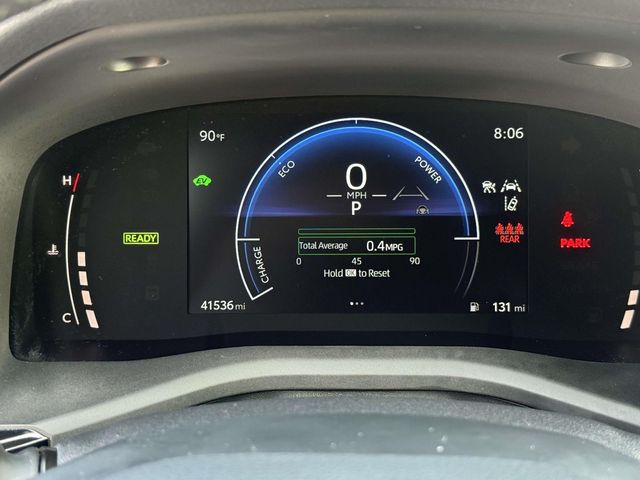 Used 2025  Toyota LE image 28
