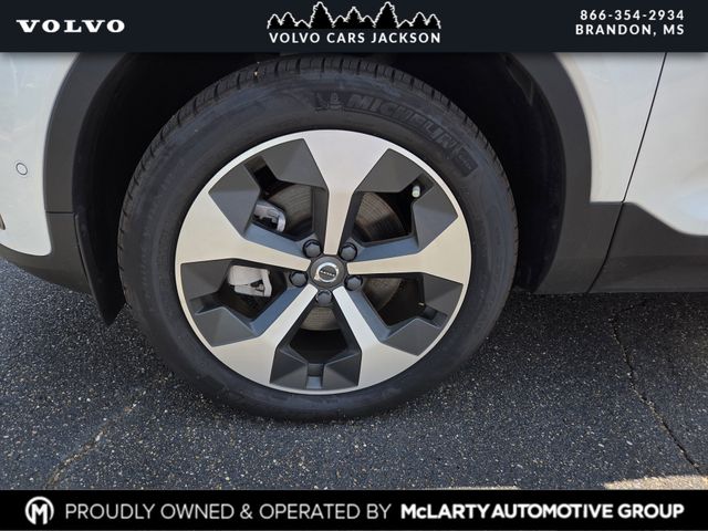 Used 2026 Volvo XC40 SUV