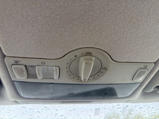 Used 2002 Blue Volkswagen GLS image 20