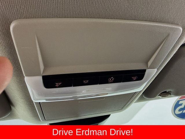 2025 Nissan Sentra SR - Photo 17