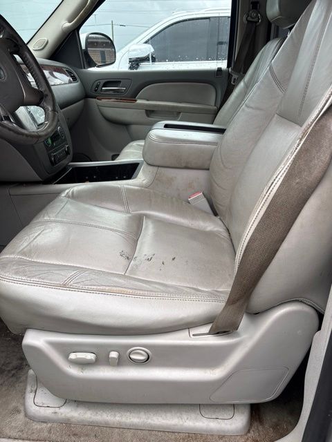2010 GMC Yukon XL SLT 1500
