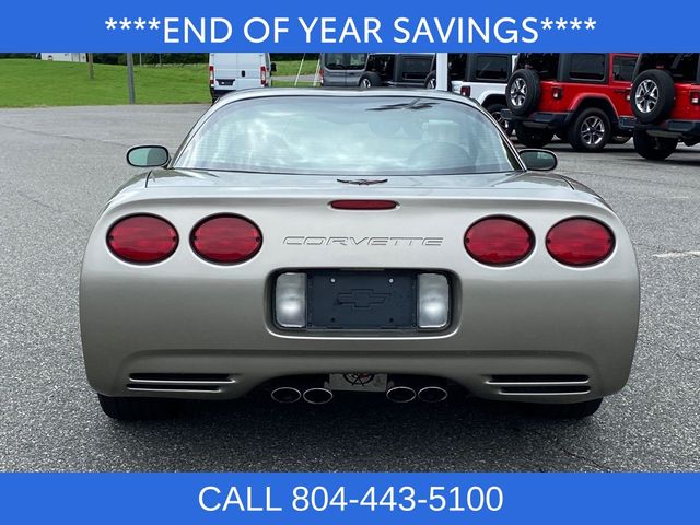 2001 Chevrolet Corvette Base 4