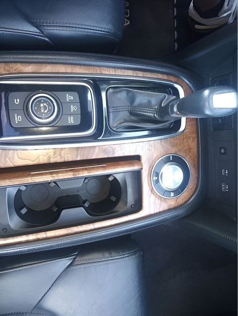Used 2021 Nissan Armada SUV