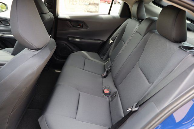 2026 Toyota Prius LE - 11