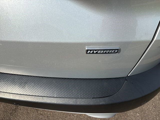 2020 Ford Escape SE Sport Hybrid photo