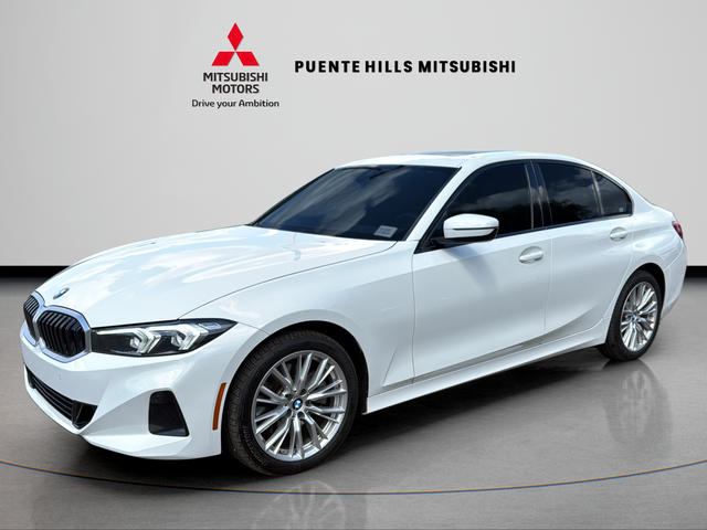 2023 BMW 3 Series 330i Sedan's photo