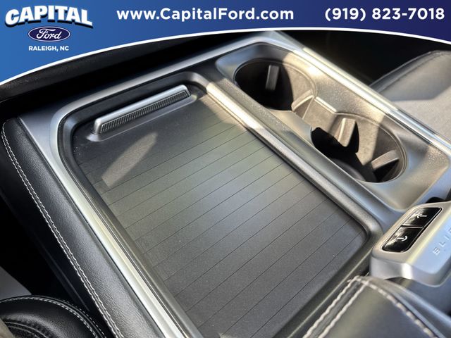 Certified Used 2025 Oxford White Ford Platinum image 31