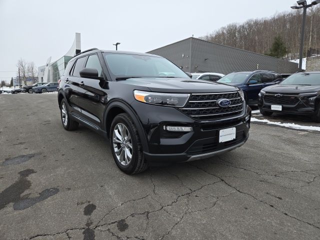 2023 Ford Explorer XLT AWD