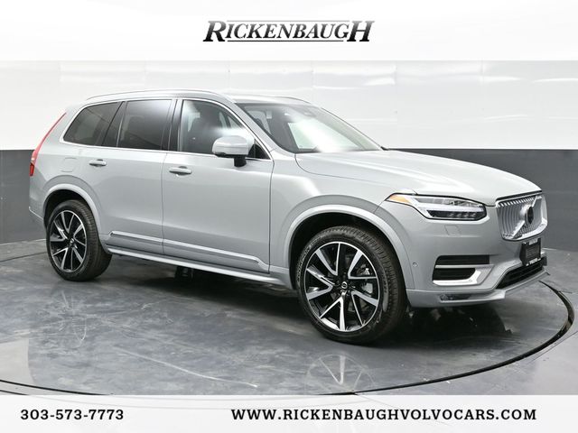 2025 Volvo XC90 B5 Plus photo