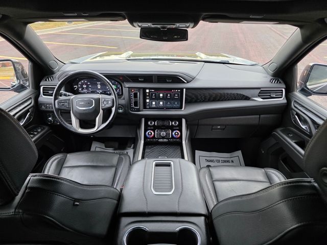 2022 GMC Yukon XL 4WD Denali