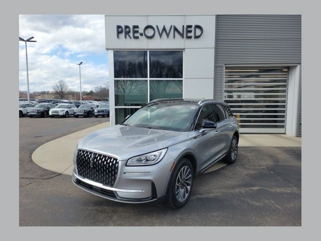 Silver Radiance Metallic Clearcoat 2024 Lincoln Corsair Reserve AWD SUV / Crossover All-Wheel Drive 8-Speed Automatic