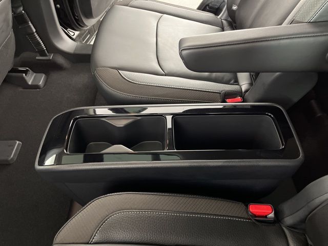 2025 Super Black Nissan Pathfinder SL FWD SUV