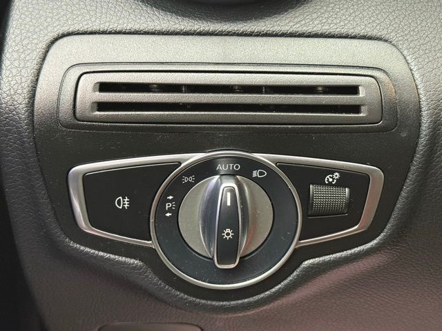 2021 Mercedes-Benz GLC