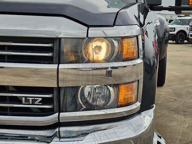 Used 2017 Gray Chevrolet LTZ image 9