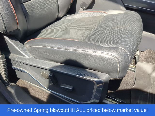 Used 2022 Agate Black Metallic Ford Lariat image 45