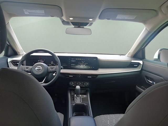 Used 2025 Nissan Kicks SUV