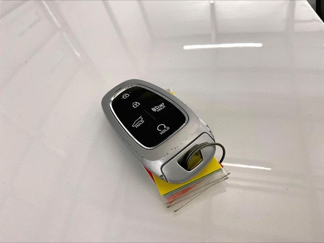 2023 Hyundai Tucson SEL White at Bob Ruth Ford
