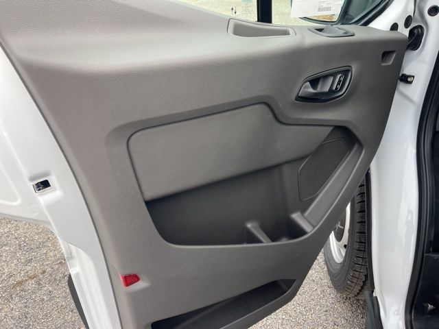 2026 Ford Transit-250 Base:168515