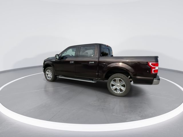 Used 2020 Red Ford XLT image 5