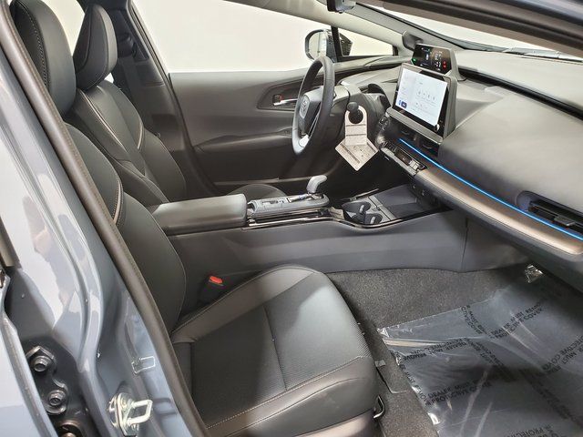 2025 Toyota Prius Limited photo
