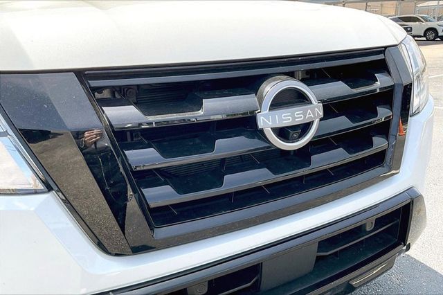 2024 Aspen White Tricoat Nissan Armada SL RWD SUV