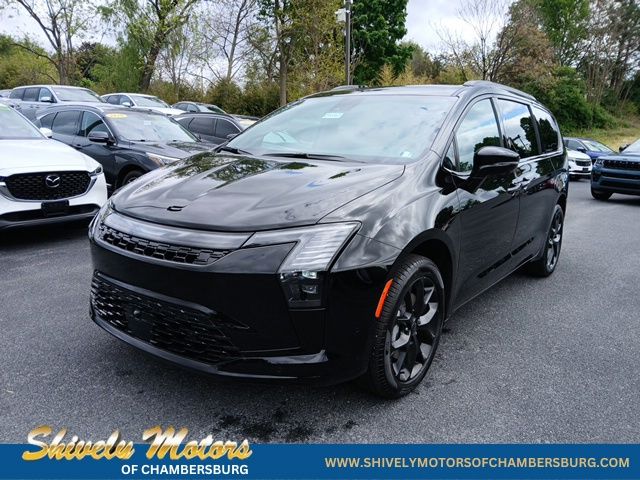 Diamond Black Crystal Pearlcoat 2027 Chrysler Pacifica Minivan All-Wheel Drive 9-Speed Automatic