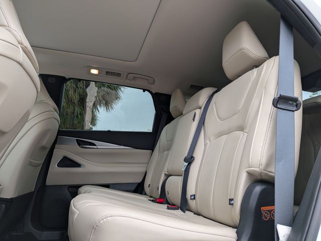 2024 INFINITI QX60 LUXE White at Bayshore Chrysler Jeep Dodge Ram
