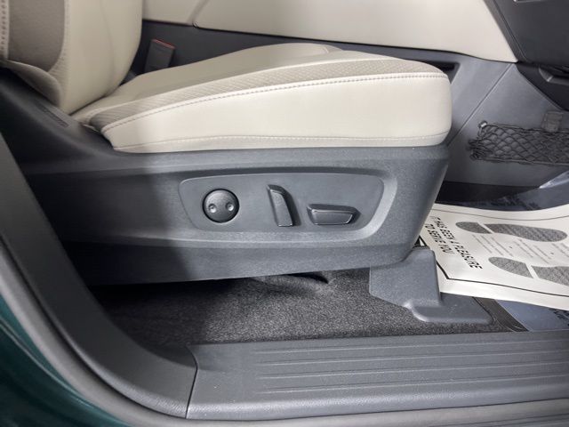 2025 Obsidian Green Pearl Nissan Pathfinder SL FWD SUV