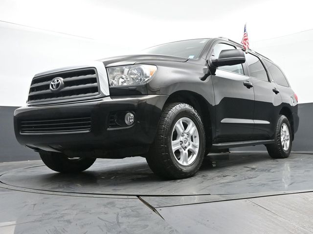 2016 Toyota Sequoia SR5 30