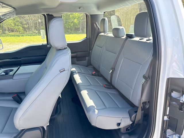 New 2026 Oxford White Ford XL image 18