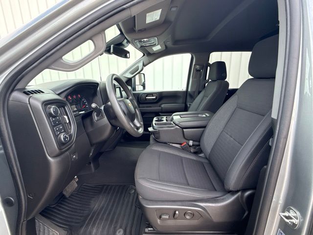 2024 Chevrolet Silverado 2500HD Custom:168987B