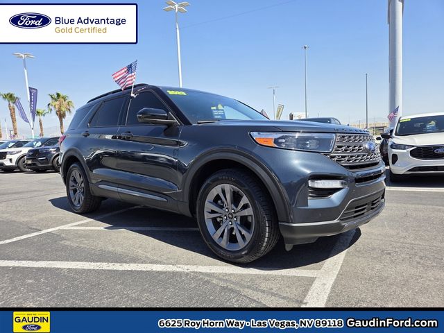 2023 Ford Explorer XLT 4WD's photo