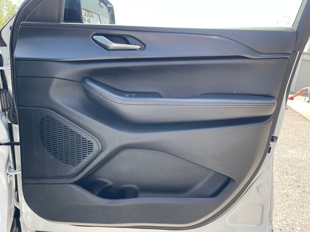 2023 Jeep Grand Cherokee L Altitude - Bright White Clearcoat exterior view 18