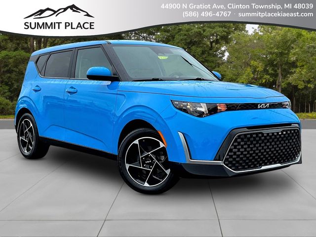  2024 Kia Soul EX FWD   