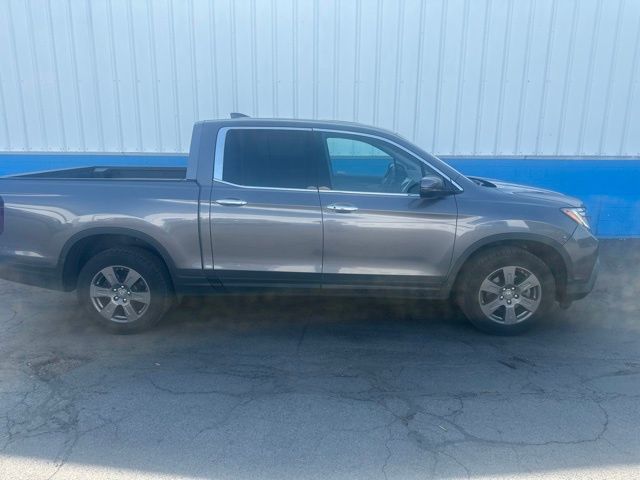 Gray (Modern Steel Metallic) 2020 Honda Ridgeline Pickup Truck All-Wheel Drive 9-Speed Automatic