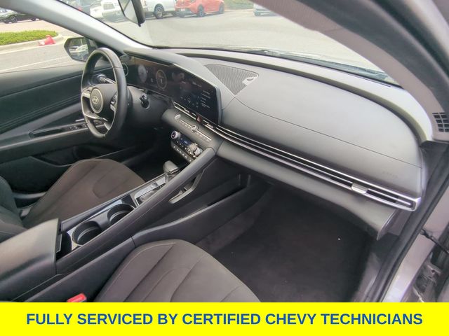 Used 2025 Hyundai Elantra Sedan