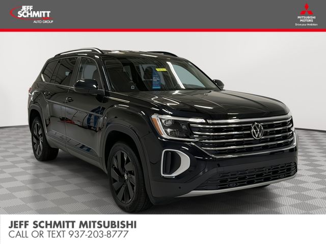 Deep Black Pearl 2025 Volkswagen Atlas SUV / Crossover All-Wheel Drive 8-Speed Automatic