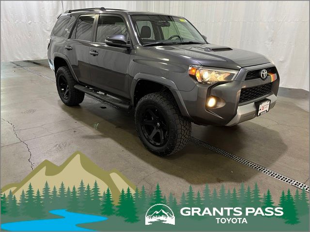  2019 Toyota 4Runner TRD Off-Road Premium 4WD   