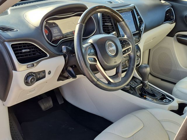 2019 Jeep Cherokee - Image 11