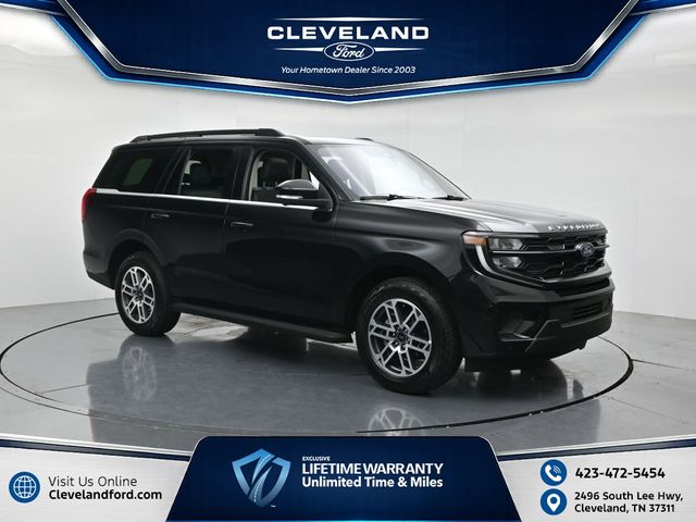 Black Metallic 2025 Ford Expedition SUV / Crossover Four-Wheel Drive Automatic