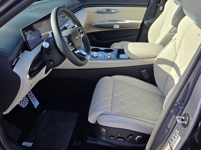 2027 Genesis Gv70